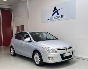 Hyundai i30 1.6- Automat ,Ny Besiktigat, Dragkrok.