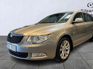 Skoda Superb Kombi 2.0 TDI 4x4 / GPS / Dragkrok