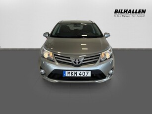 Toyota Avensis Kombi 1.8 Business (V-hjul D/Drag/M-värmare)