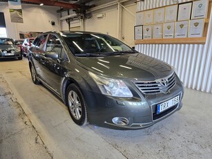 Toyota Avensis Kombi 2.0 D-4D Business /Backkamera/Navi