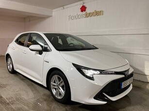 Toyota Corolla Hybrid e-CVT Active | B-Kamera | M-Värm|122hk