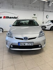 Toyota Prius Plug-in Hybrid 1.8 VVT-i + 3JM Plug-in CVT