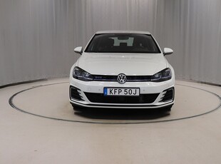 Volkswagen Golf GTE 204hk Automat Värmare LED Carplay