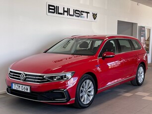 Volkswagen Passat Sportscombi GTE VÄRMARE NAVI MOMS/VAT