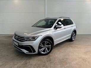 Volkswagen Tiguan eHybrid R-Line Cockpit Pano 245hk 2021