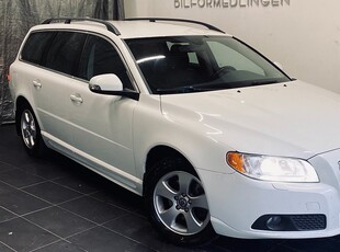 Volvo V70 2.4D/Momentum/Dragkrok/Aux/Kamrem bytt/PDC