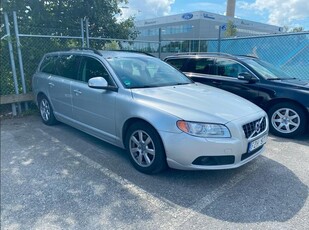 Volvo V70 II 1.6D (109hk) Momentum Drag