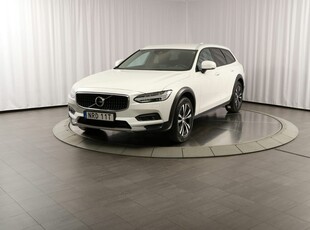 Volvo V90 Cross Country