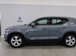 Volvo XC40 T2 FWD Momentum Advanced