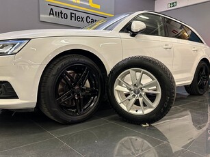 Audi A4 Avant 2.0 TDI QUATTRO/DRAG/VÄRMARE/FULLSERVICE/PDC