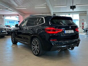 BMW X3 xDrive30d M-SPORT PANO HUD D-VÄRM H/K DRAG SE UTR EU6