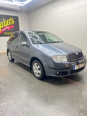 Skoda Fabia 1.2 , 8300mil,Nybesiktigad,Nyservad, kedja