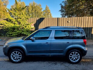 Skoda Yeti 1.2 TSI Experience / S+V DÄCK / FULLSERV / P-SENSORER