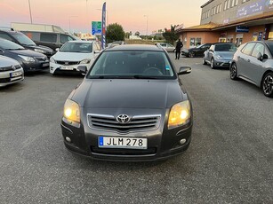 Toyota Avensis 2.0 D-4 VVT-i Aut Nyserv NYBES M-värmare SoV