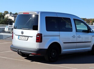 Volkswagen Caddy 2.0 TDI Värmare Krok S/V-hjul Moms