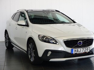 Volvo V40 Cross Country T3 Momentum Ocean Race Nav Pano Drag