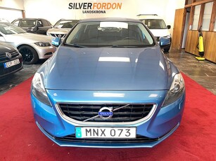 Volvo V40 D2 Momentum Euro 5 nybesk