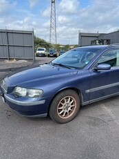 Volvo V70 2.4 (reparationsobjekt)