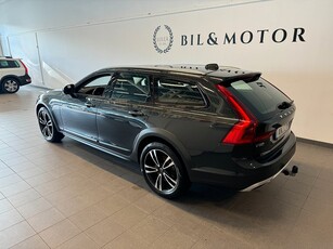 Volvo V90 Cross Country D4 AWD 360° Navi HUD Drag 7006Mil