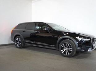 Volvo V90 Cross Country D4 AWD Momentum Adv. VoC 190hk