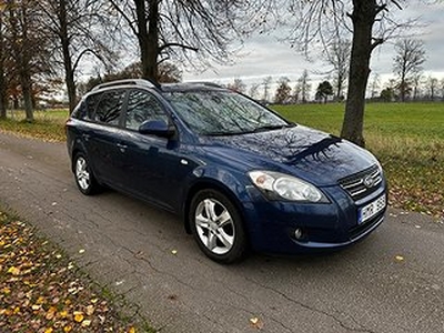 Kia CEED cee'd_sw 2.0 CRDi Eurom 4, Svensksåld. Dragkrok