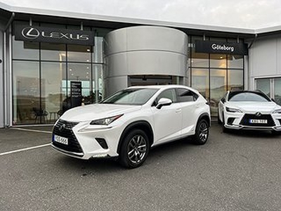 Lexus NX 300h AWD Exective Pr-Navi LSS+ 2673mil