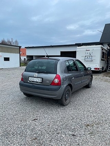 Renault Clio 5-dörrars Halvkombi 1.2 Expression