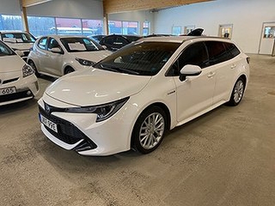 Toyota Corolla Touring Sports Hybrid 2.0 HSD Style Teknikpaket Vinterhjul