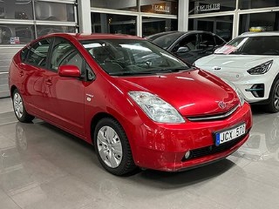 Toyota Prius 1.5 VVT-i + 3CM CVT Euro 4