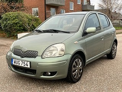 Toyota Yaris 5-dörrar 1.3 VVT-i/ Besiktigad/ Drag