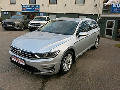 Volkswagen Passat GTE 218hk Värmare Drag Kamera Euro 6