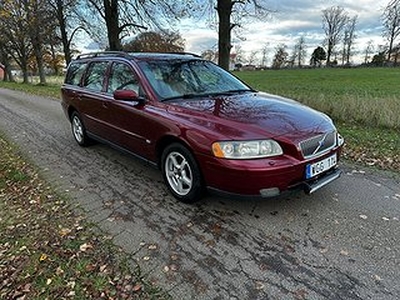 Volvo V70 2.4 Kinetic Euro 4 Svensksåld, Dragkrok,