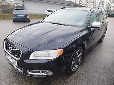 Volvo V70 2.5T Flexifuel DRIVe Momentum, R-Design Euro 4