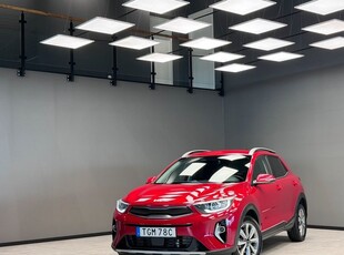 Kia Stonic1.0 T-GDI DCT Advance B-kamera Carplay 2023, SUV