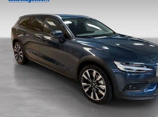 Volvo V60Cross Country B5 AWD Bensin Plus 2024, Kombi