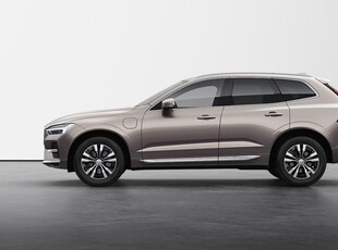 Volvo XC60T6 Core Edition Vinterhjul 2025, SUV