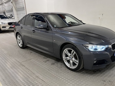 BMW 320i xDrive M Sport Innovation T-lucka H K HUD 2019, Sedan