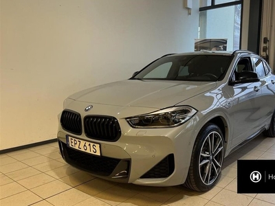 BMW X2xDrive25e M Sport Connect Head-Up Navigation Rattvärm 2023, SUV