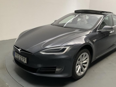 Tesla Model S90D 2016, Sedan