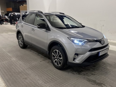 Toyota RAV4Hybrid E-FOUR AWD X-Edition B-kamera Keyless 2019, SUV