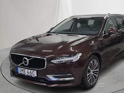 Volvo V90T8 AWD Twin Engine 2020, Kombi