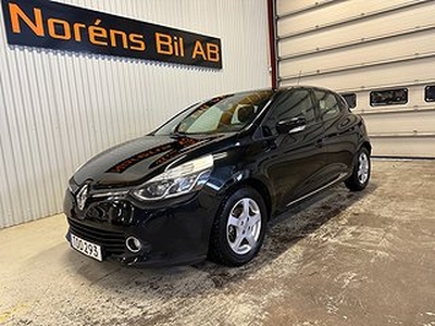 Renault Clio TCe 90Hk Bensin 5dr NAVI Bluetooth VÄLSKÖTT!!