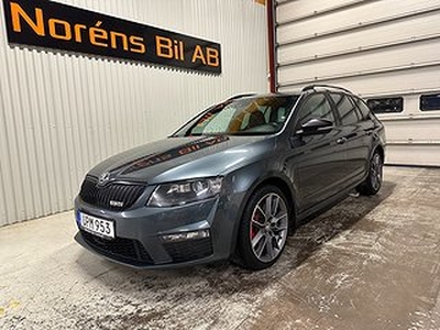 Skoda Octavia RS 2.0 TDI AUT 184HK KOMBI VÄLSKÖTT!!