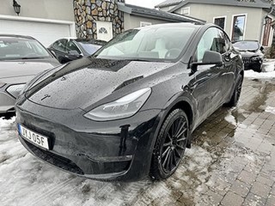 Tesla Model Y Long Range AWD, 345hk