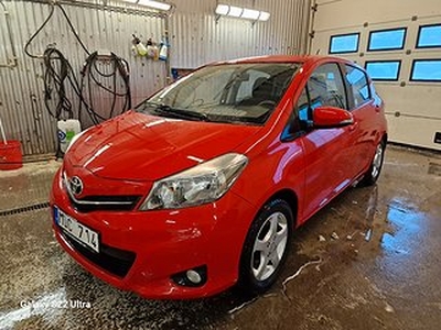 Toyota Yaris 5-dörrar 1.3 VVT 7000 Mil Få Ägare