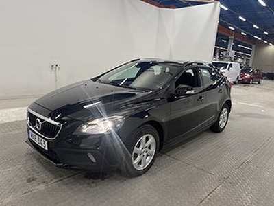 Volvo V40 Cross Country T3 152hk Kinetic VOC Värm Välservad