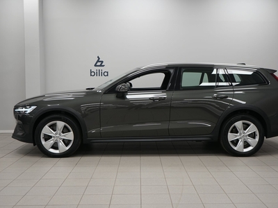 Volvo V60 Cross Country B4 AWD