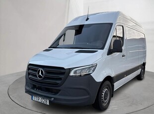 Mercedes Sprinter 211 CDI Skåp 2WD (114hk)