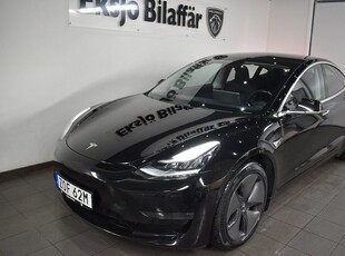 Tesla Model 3Long Range AWD , Vinterdäck 2019, Halvkombi