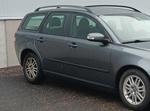 Volvo V50 1.8 Flexifuel Kinetic Nybes årsskatt 1086kr